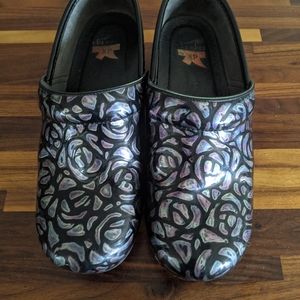 Dansko XP professional Clogs